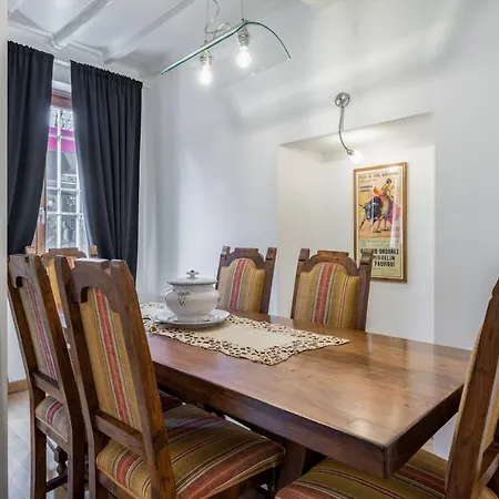 Lungarno & Parco Delle Cascine Lovely Apartamento